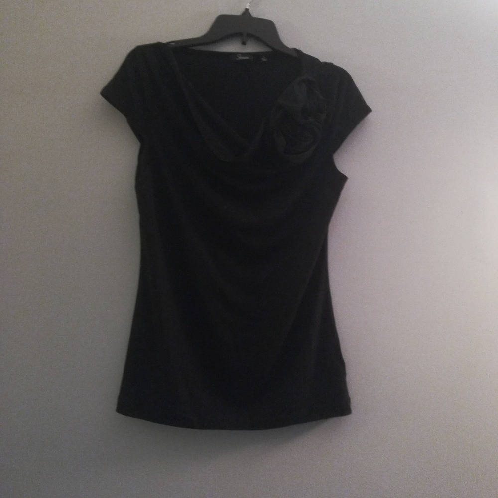 Flower tshirt